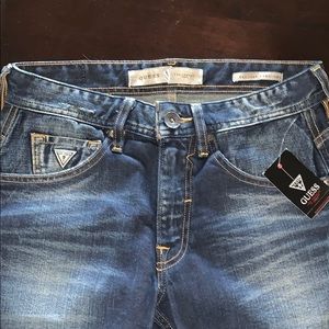 Men’s Guess Regular Straight Fit